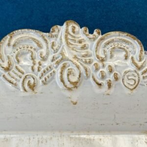 detail plateau melamine blanc scaled 1