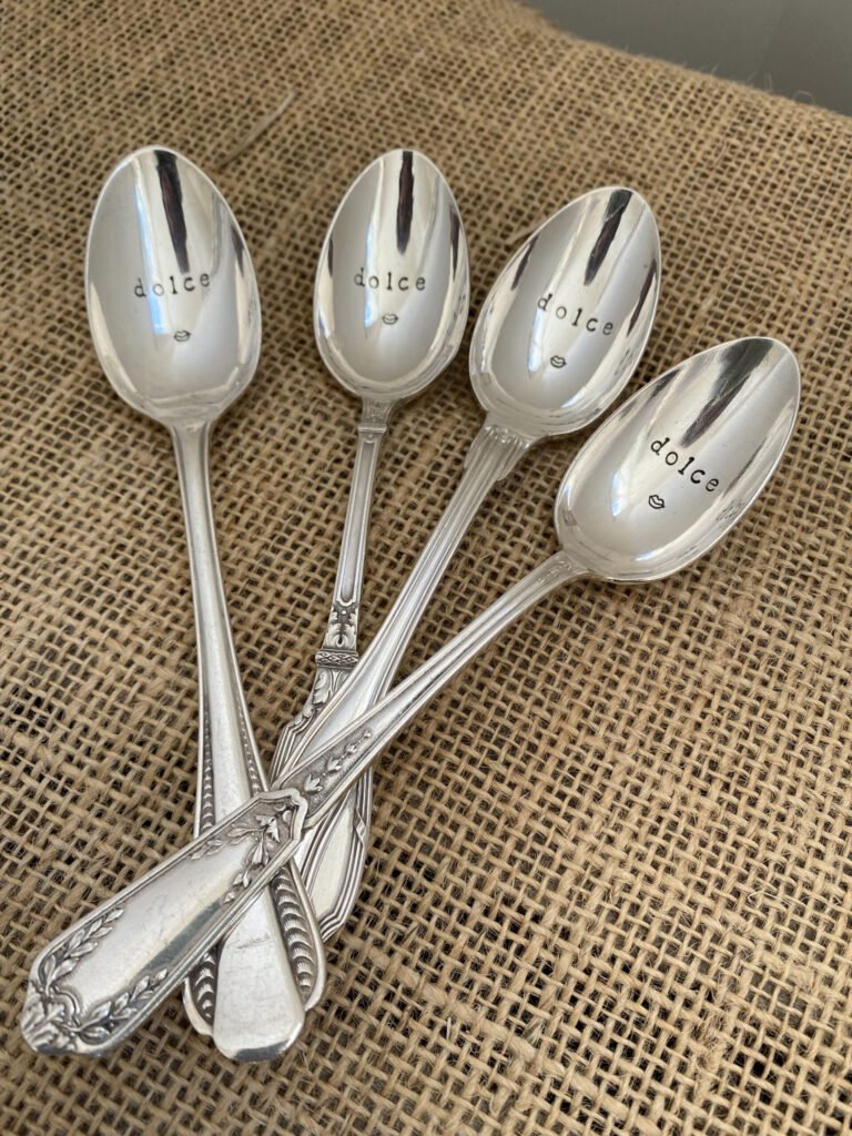 Lot 4 Cuillères à café "DOLCE"