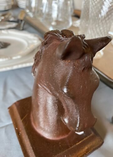 TETE DE CHEVAL PETIT MODELE DETAIL DESSUS rotated