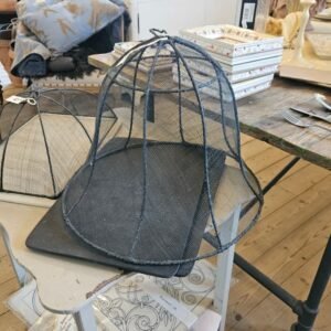 CLOCHE NOIRE