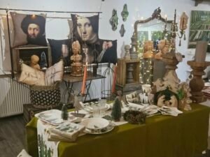 DU STUDIOLO AU CABINET DE CURIOSITE